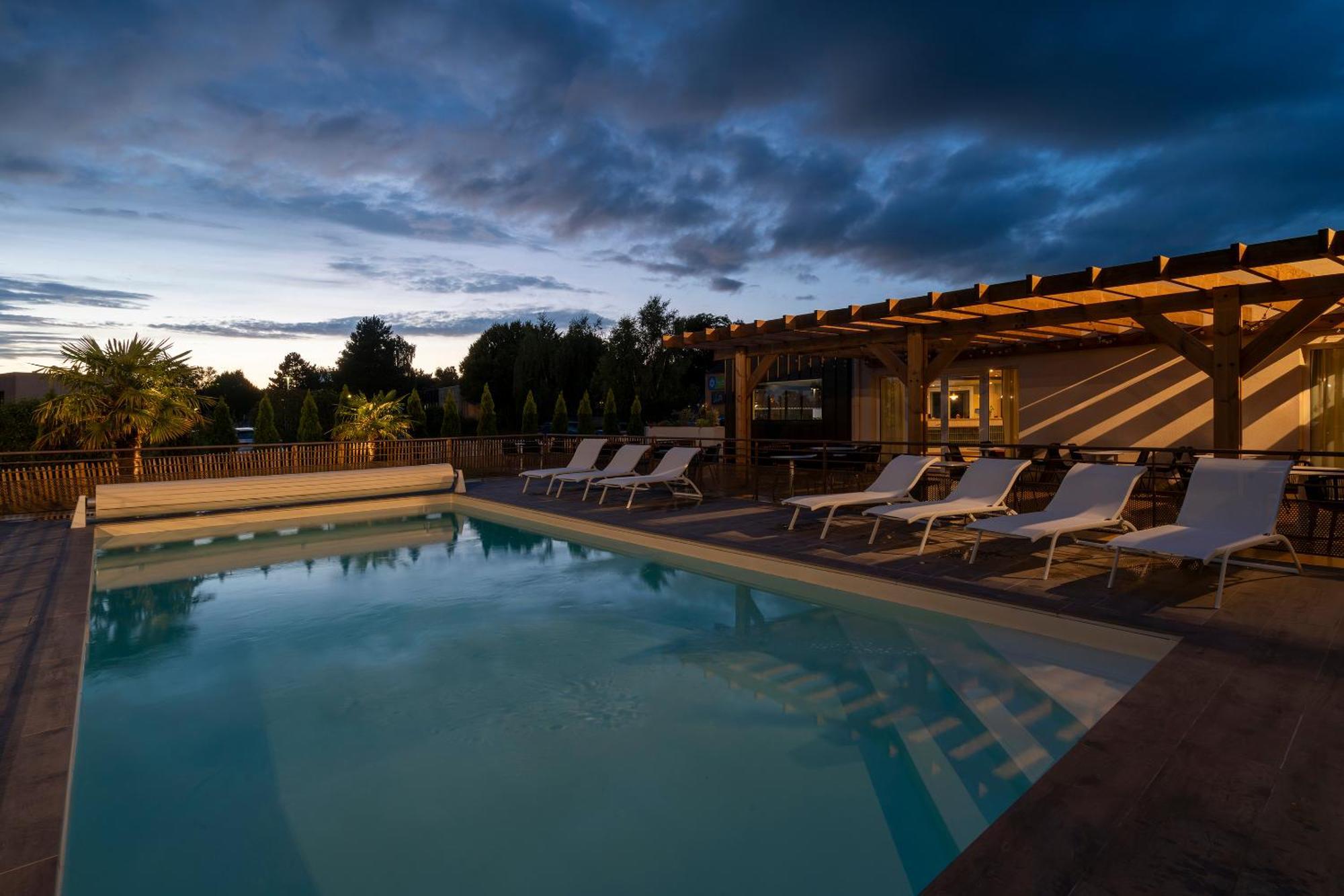 Sure Hotel By Best Western Caen Memorial Exterior foto